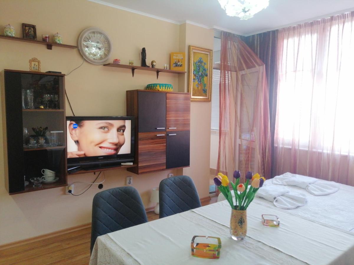 Appartement Apartament ,,Edelvais- Lux" à Nessebar Extérieur photo